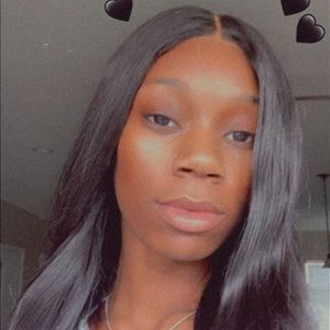 Meet your Posher, Jade